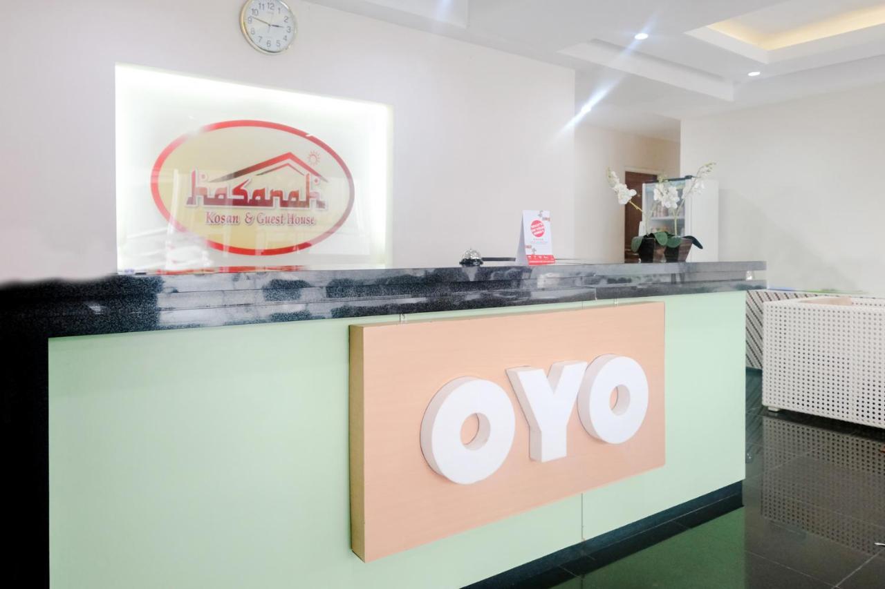 Oyo 696 Hasanah Guest House Syariah De Saphire Malang Eksteriør bilde